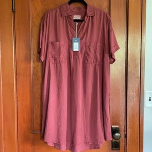 NWT Universal Thread Tunic sz large